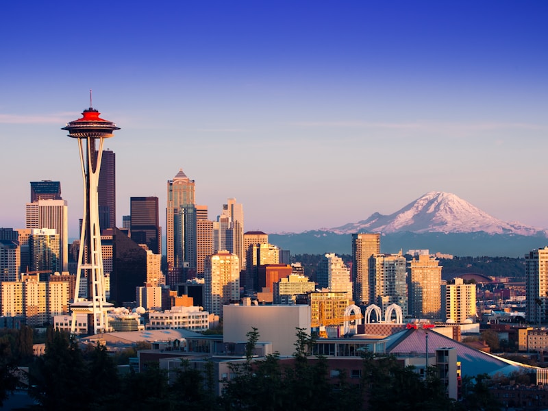Seattle wedding videographer, Love and Lustre Weddings